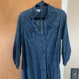 EUC Loft knee length chambray dress with belt